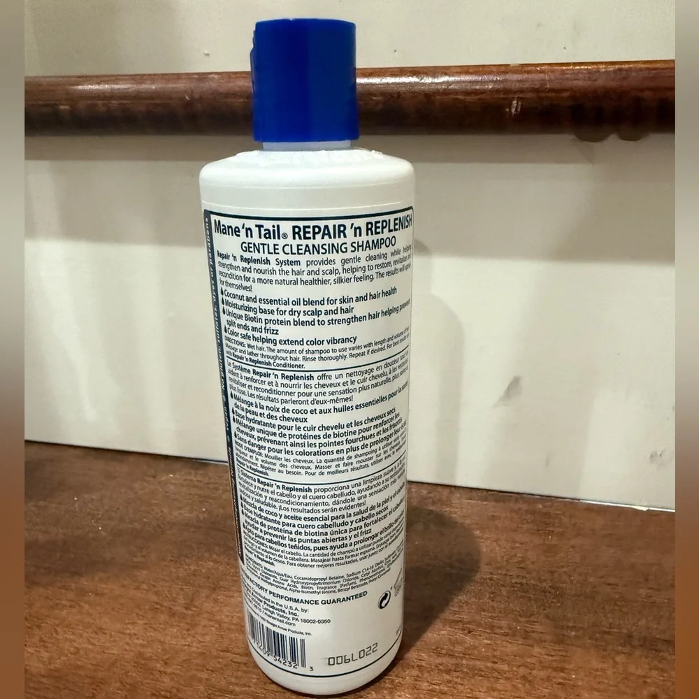 NWT Mane 'n Tail Repair 'n Replenish Shampoo